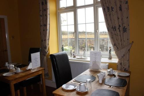 Ballas Farm Country Guest House Hotel in Wales