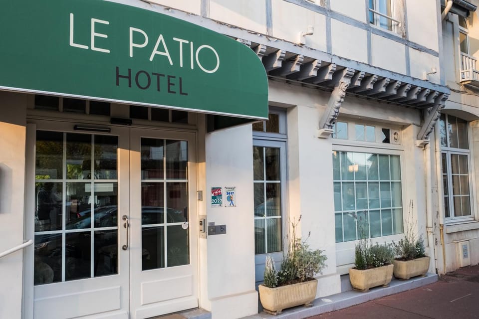 Hotel Le Patio - Deauville Hotel in Deauville