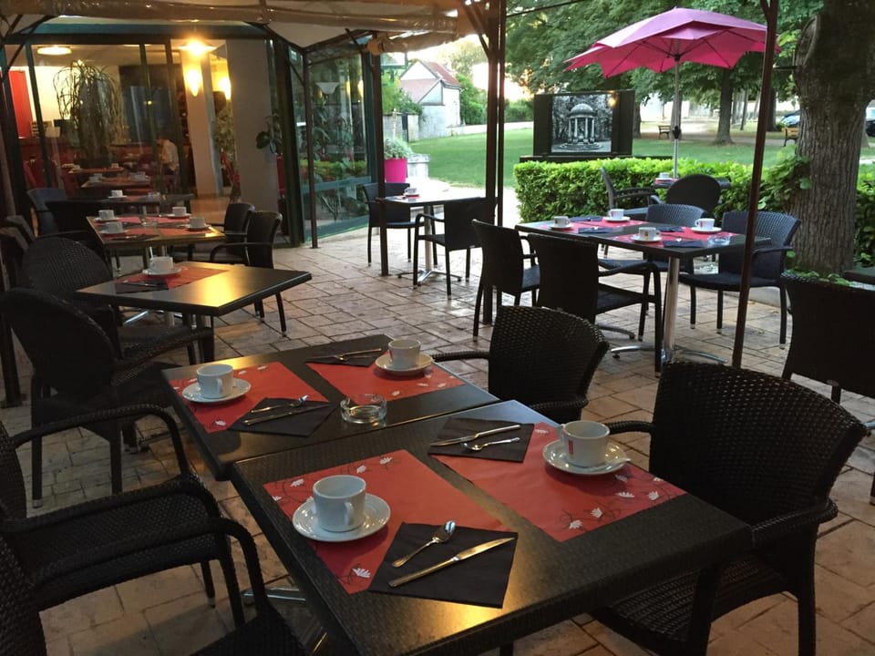 Hotel Restaurant Du Parc de la Colombiere Hotel in Dijon