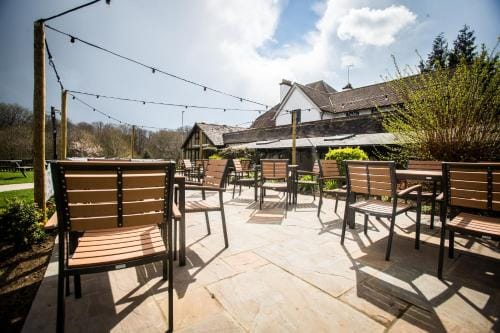 The Half Moon Inn in Chichester District