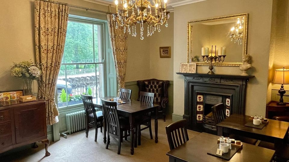 Ashdale Guesthouse Hotel in Amber Valley