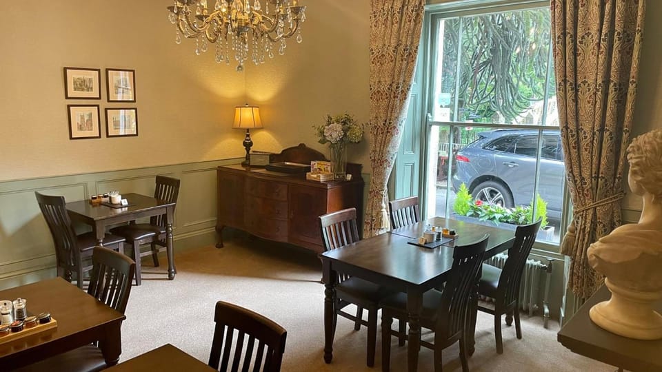 Ashdale Guesthouse Hotel in Amber Valley