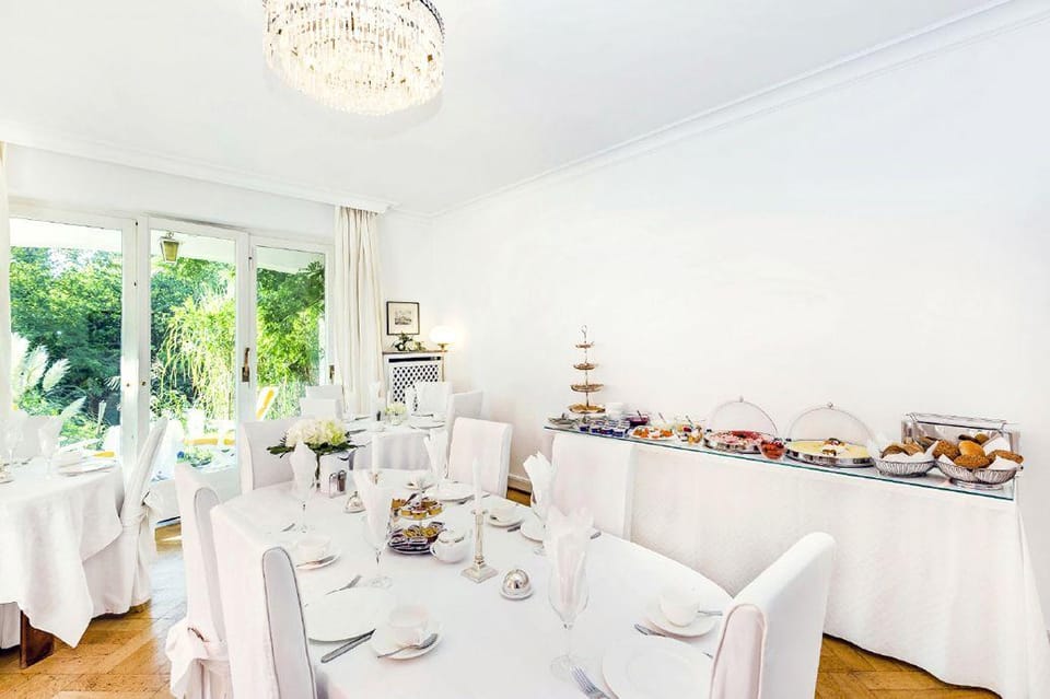 Hotel Villa Falkenberg Hotel in Dusseldorf
