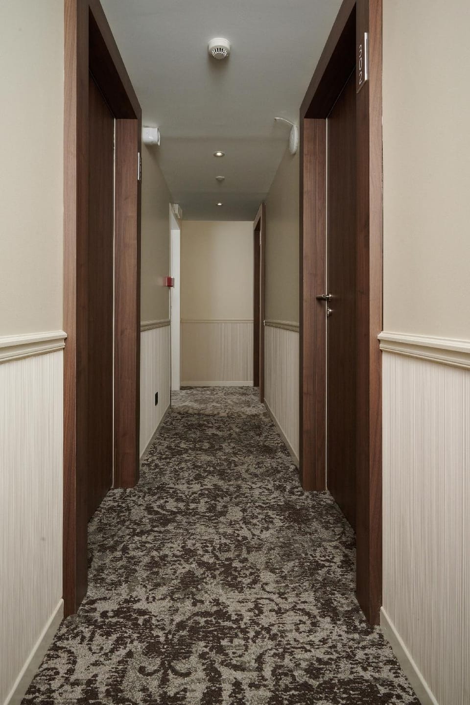 VLH Paris Montparnasse Eiffel Hotel in Paris