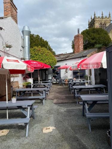 Red Lion Coaching Inn Inn in Wales