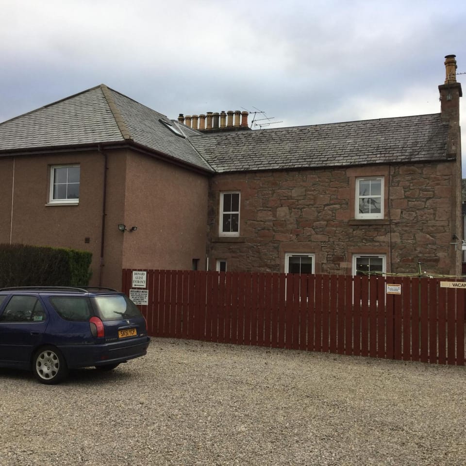 Dionard Guest House Hotel in Inverness