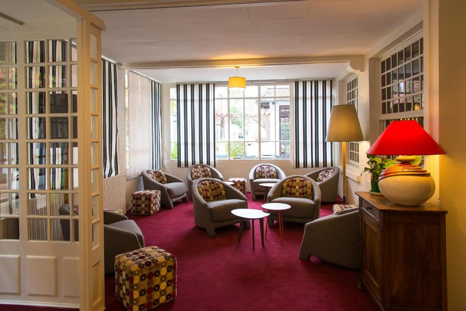 Hotel de Normandie Hotel in Normandy