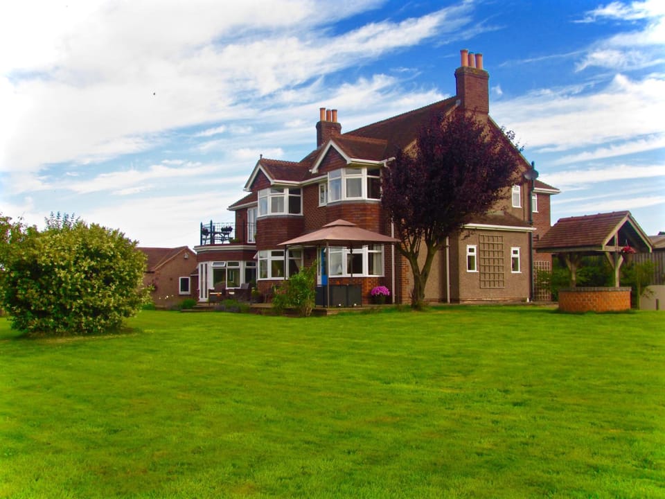The Moorhead Bed & Breakfast Hotel in Wales