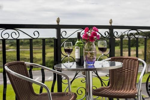 Sea Breeze Lodge B&B Galway Hotel in Galway