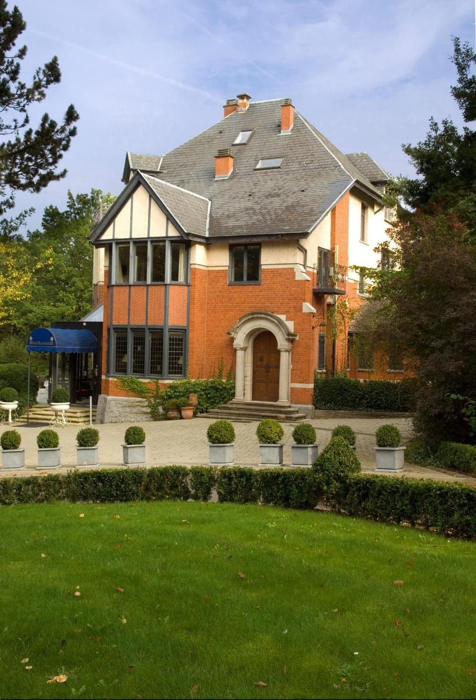 Martin's Manoir Hotel in Flanders
