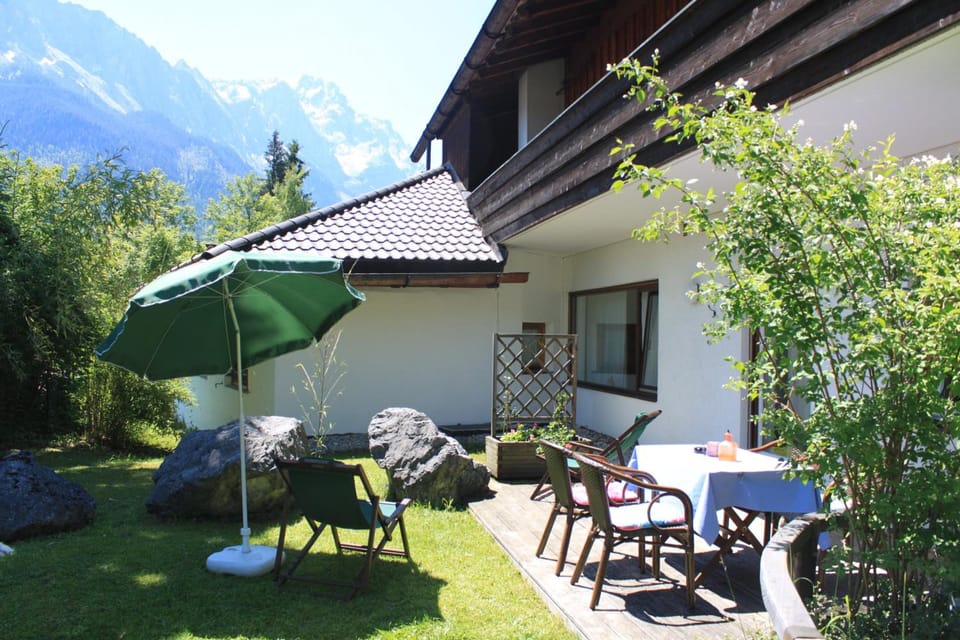 Landhaus Steinbrech Hotel in Grainau