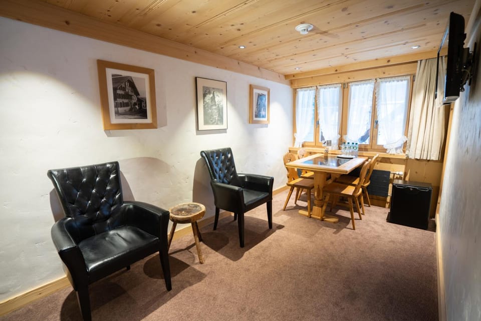 Posthotel Roessli Hotel in Saanen