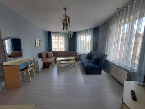 Приятелската къща Hotel in Velingrad