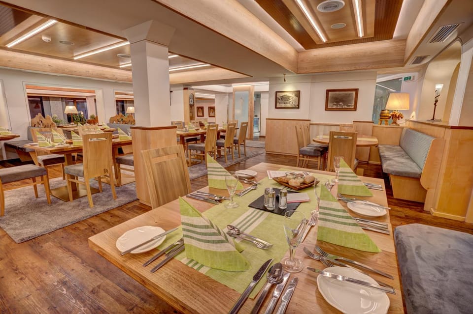 Alpenbad Hotel Hohenhaus Hotel in Tyrol