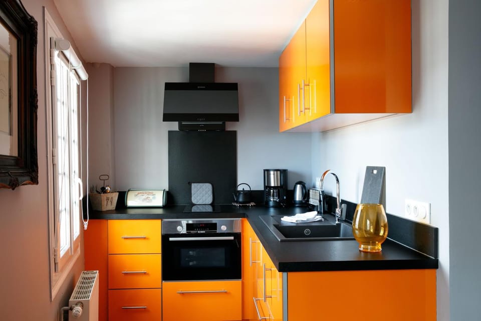 Hotel Le Dauphin Hotel in Honfleur