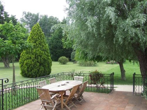 Domaine de la Cooloeuvre Hotel in Provence-Alpes-Côte d'Azur