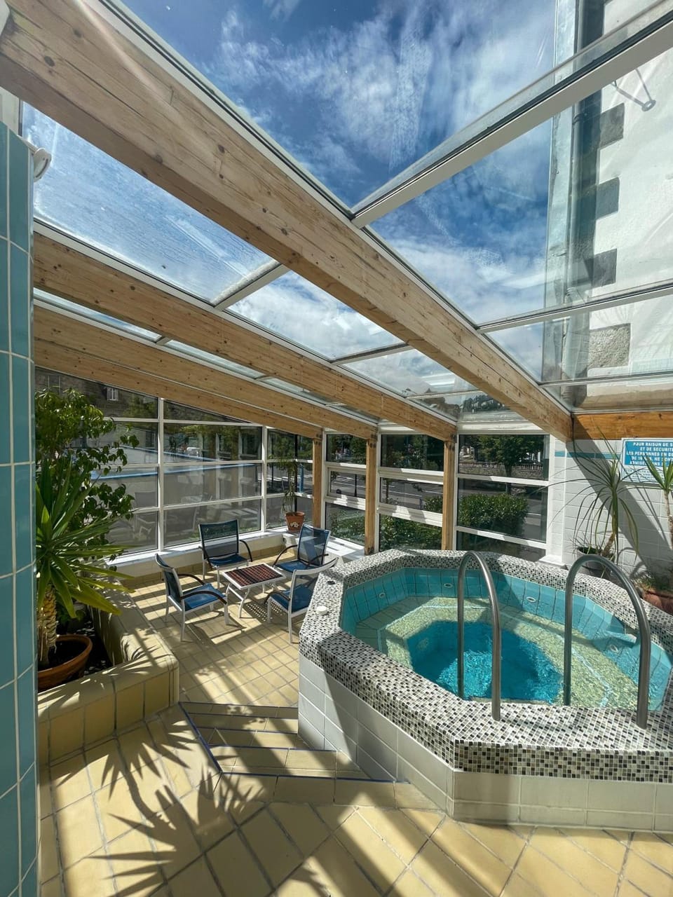 Logis Hotel Regina Hotel in Auvergne-Rhône-Alpes