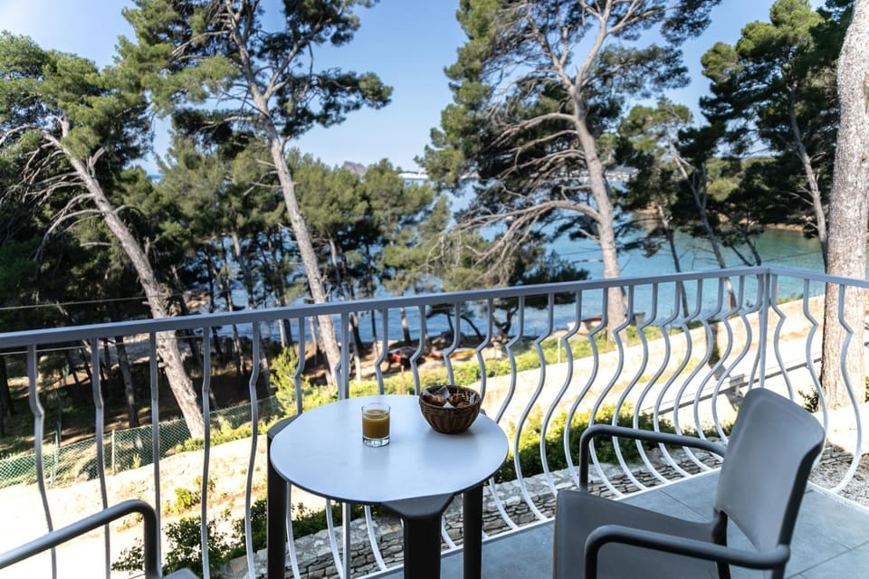 Hotel Corniche du Liouquet Hotel in La Ciotat