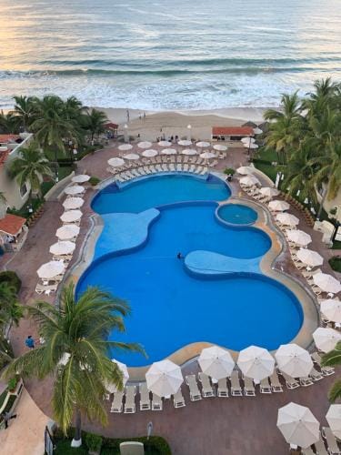 ENNA INN IXTAPA HABITACIoN VISTA AL MAR Hotel in Ixtapa Zihuatanejo