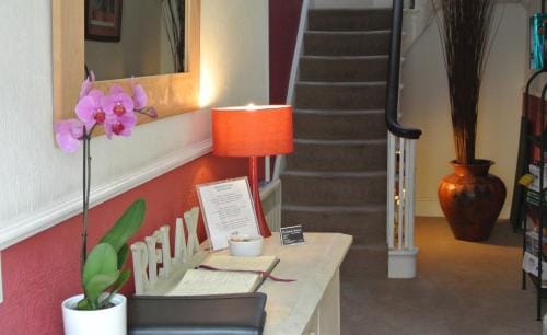 Burleigh Guest House Hotel in Llandudno