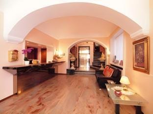 EasyRooms dell'Angelo Hostel in Locarno