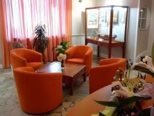 Nouvel Hotel Hotel in Jura