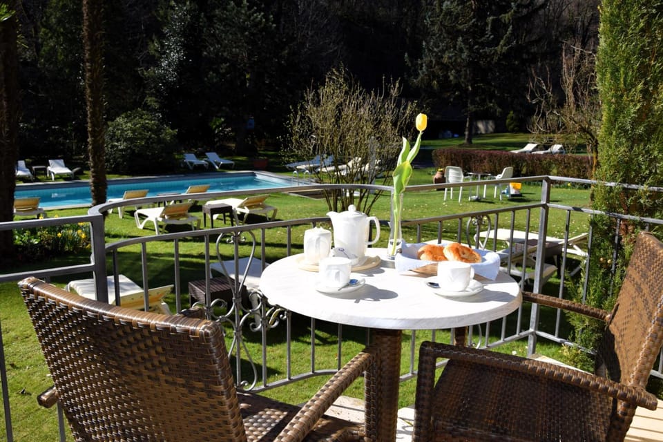 Villa Siesta, Park & Pool Living Apartment hotel in Ascona