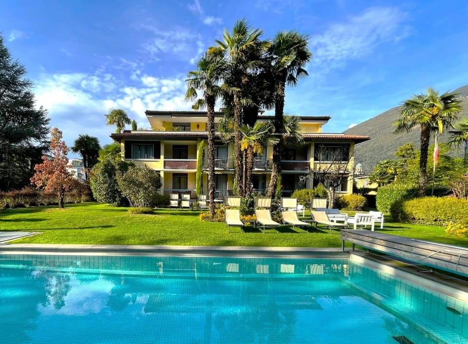 Villa Siesta, Park & Pool Living Apartment hotel in Ascona
