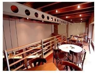 Coffee shop