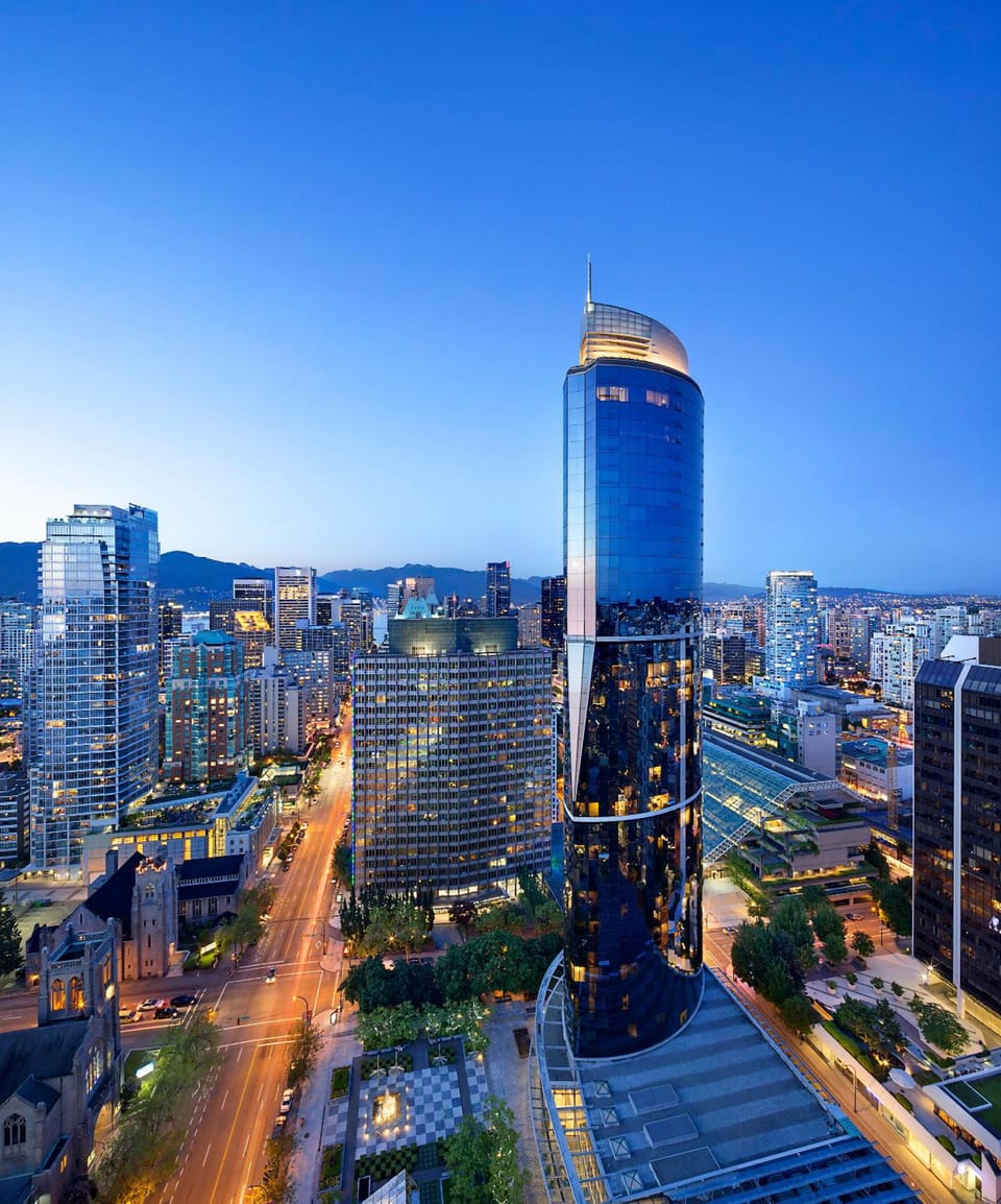 Embarc Vancouver Resort in Vancouver
