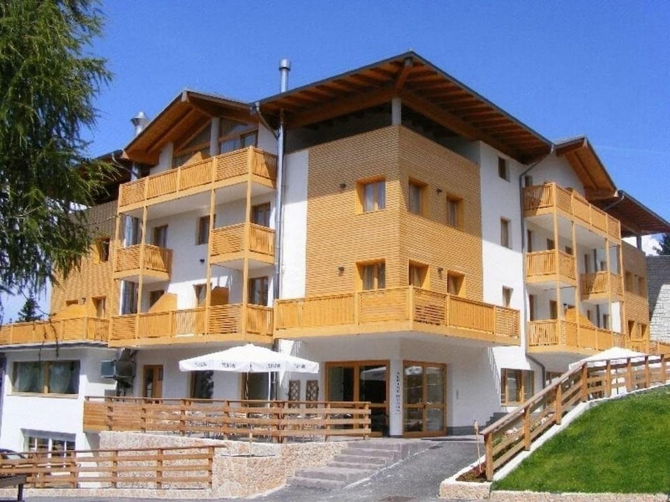 Hotel Alpine Mugon Hotel in Trentino-South Tyrol