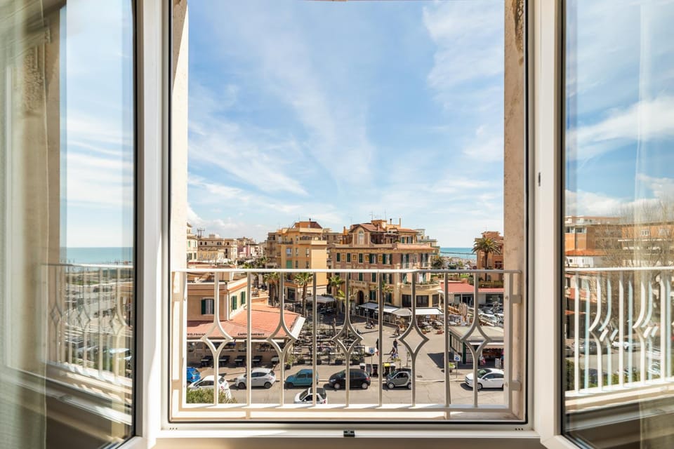 Guest House Maison 6 Hotel in Ostia