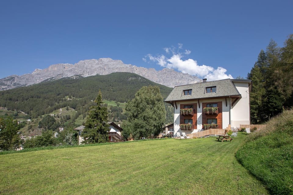 La Villa Feleit Hotel in Canton of Grisons
