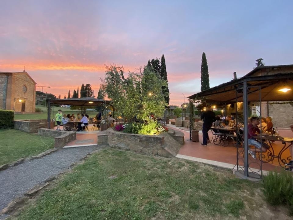 Castellare di Tonda Hotel in Tuscany
