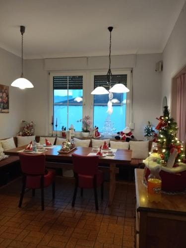 Pension Breidbach Hotel in Trier-Saarburg