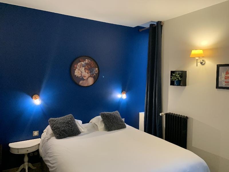 Hotel de Bretagne Dol Centre Ville - Hotel et Restaurant Hotel in Brittany