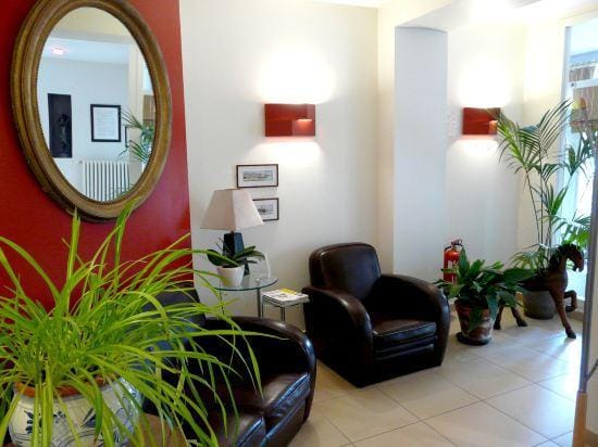 Hotel de Bretagne Dol Centre Ville - Hotel et Restaurant Hotel in Brittany