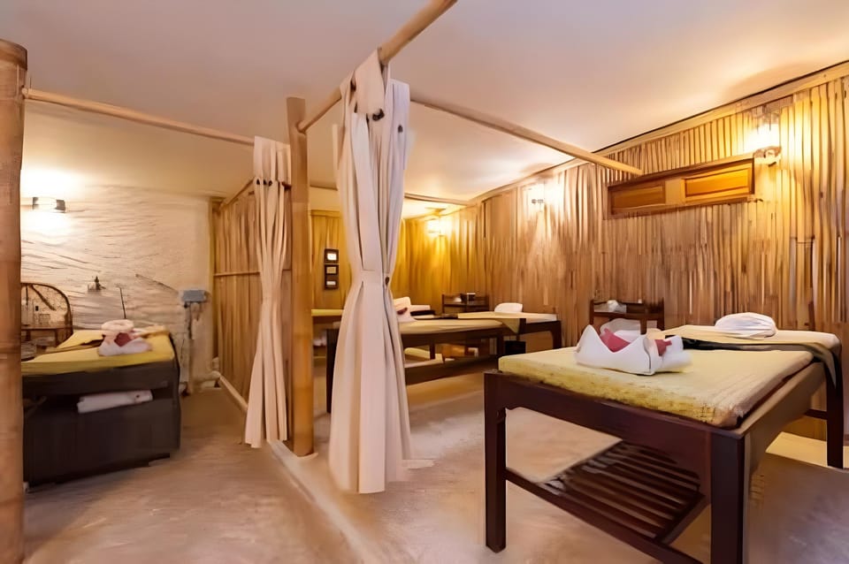 Majestic Sea View Resort Hotel in Ko Tao