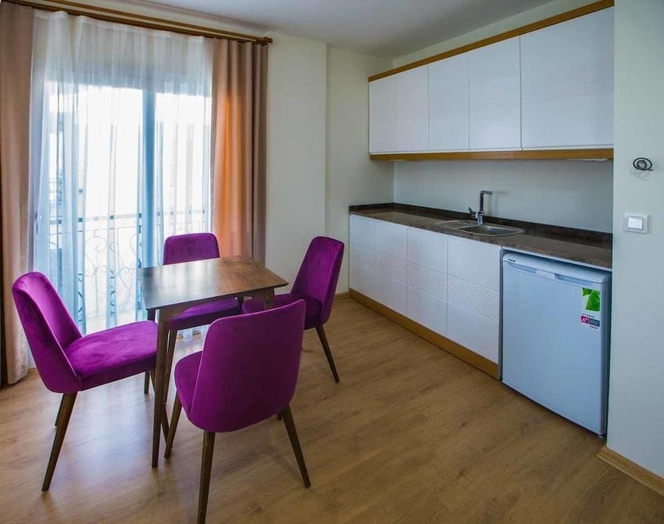 Clementin Suits Sigacık Hotel in İzmir Province