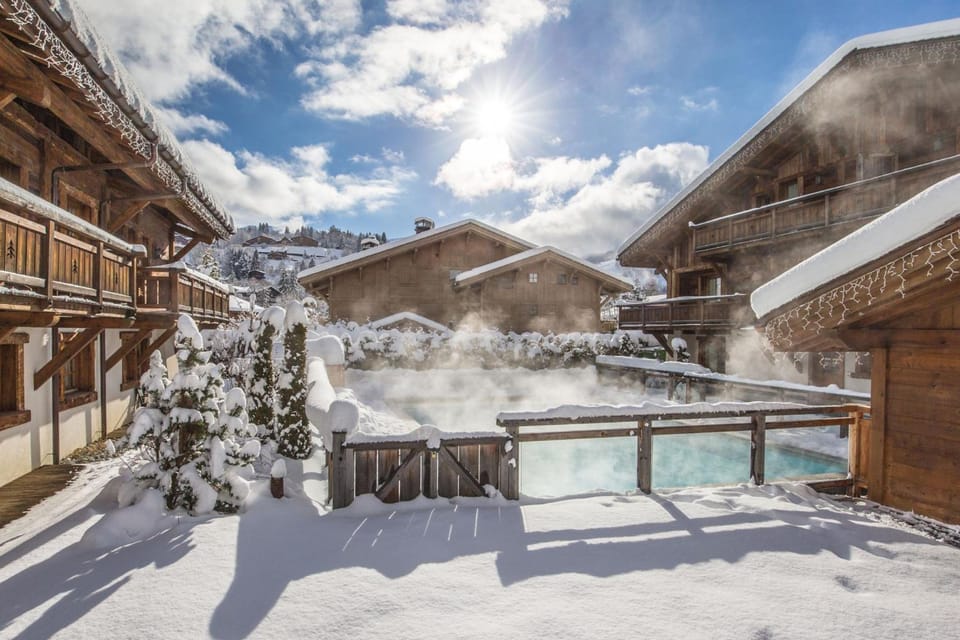 Les Loges Blanches Megeve Hotel in Combloux
