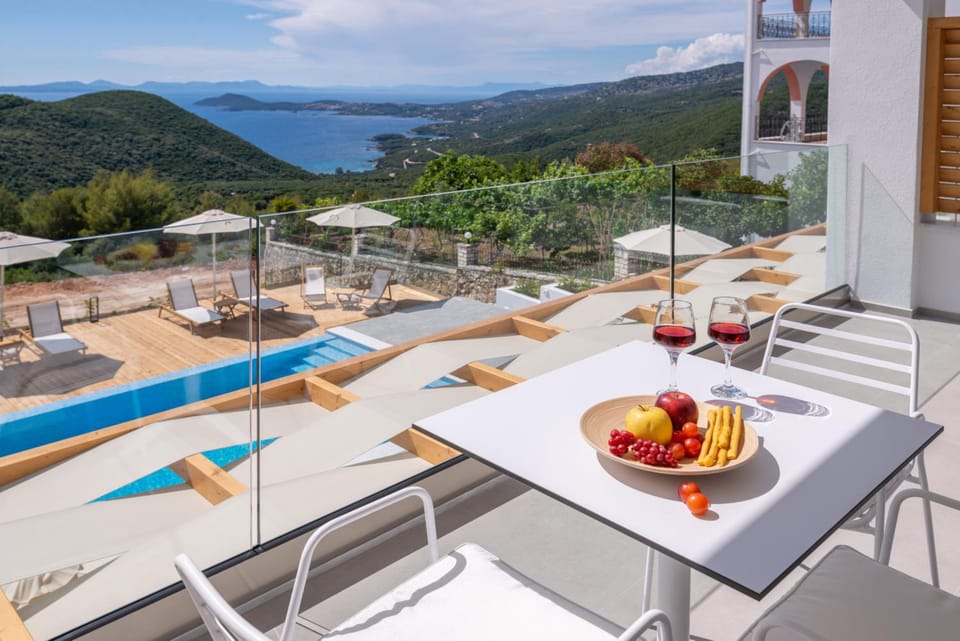 Ninemia Luxury Residence Apartment hotel in Peloponnese, Western Greece and the Ionian