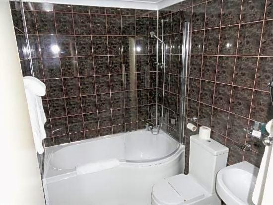 Villaggio Hotel in Warrington