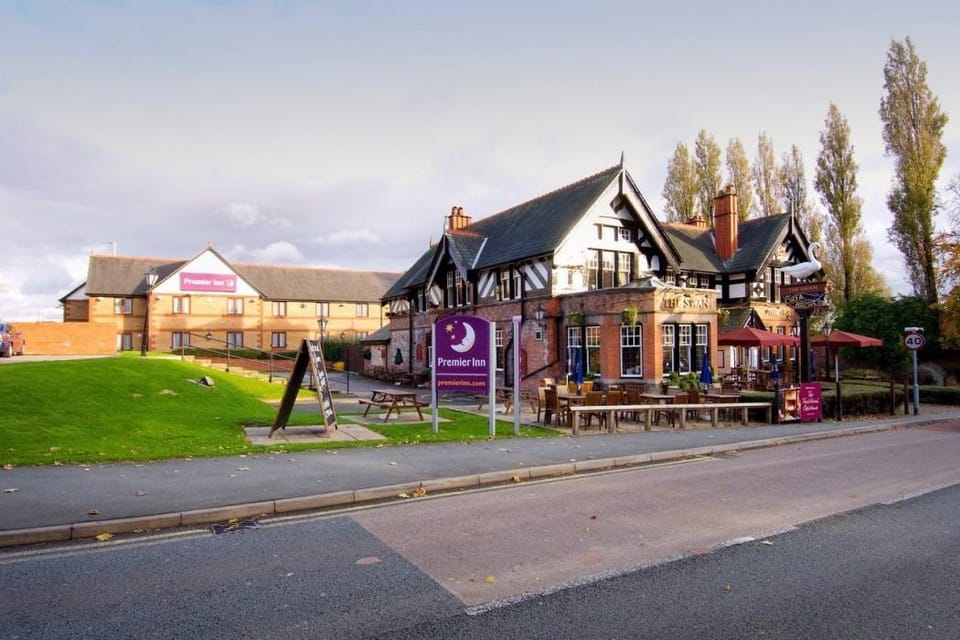 Warrington North East Hotel in Warrington