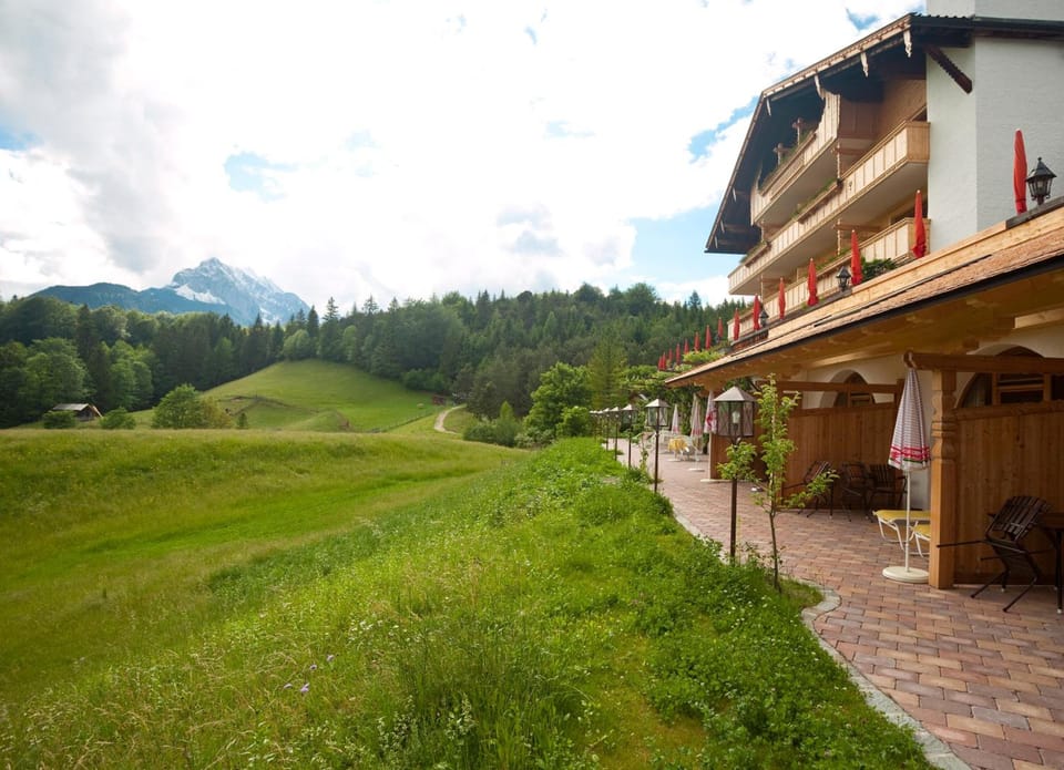 Grobl-Alm Hotel in Mittenwald