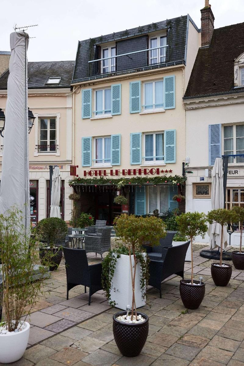 Hotel le Beffroi Hotel in Dreux