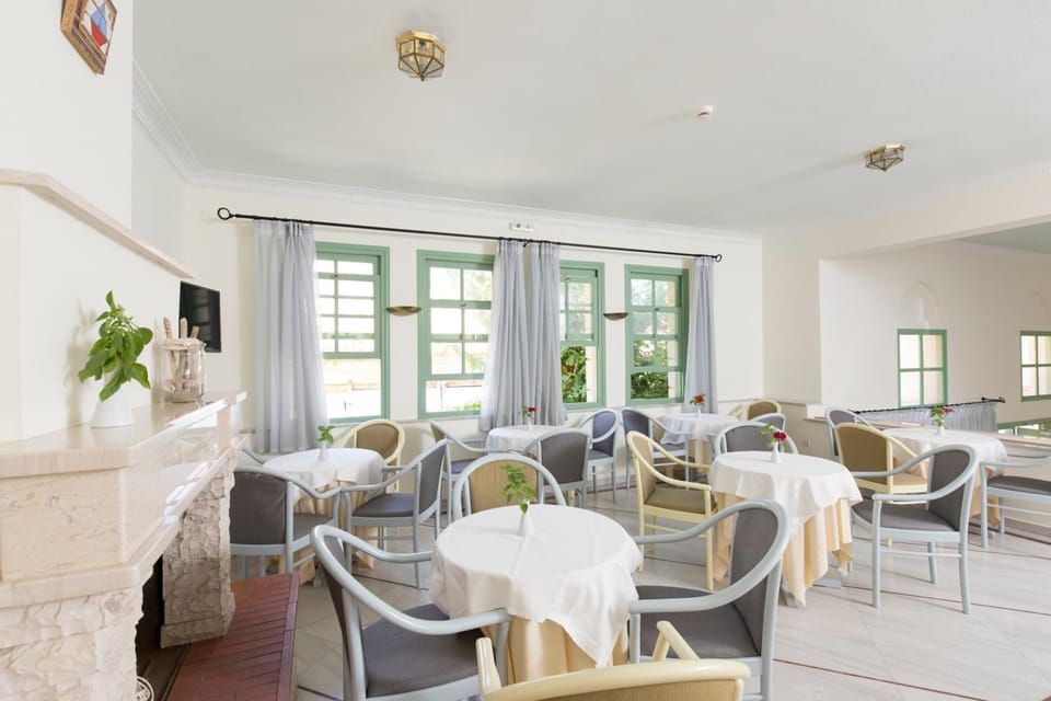 Samaina Port Hotel Hotel in Samos, Greece