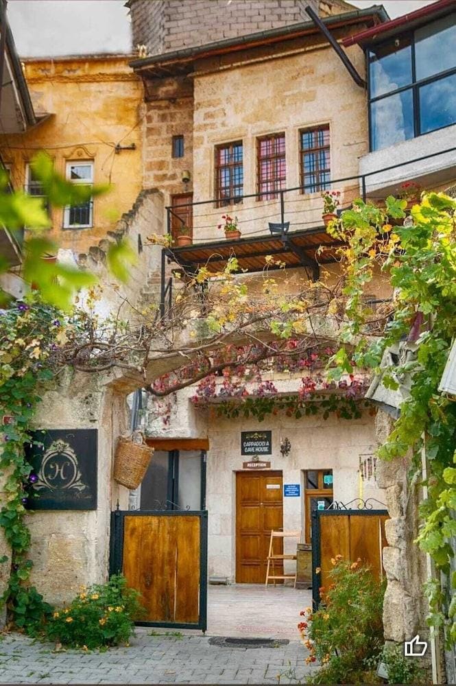 Cappadocia Cave House Hotel in Kayseri, Türkiye
