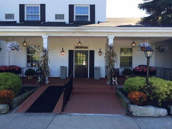 The Aurora Inn Hotel and Event Center Hotel in Ohio