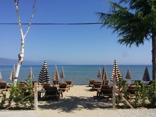 Hotel Pogradeci 2 Hotel in Municipality of Ohrid, North Macedonia