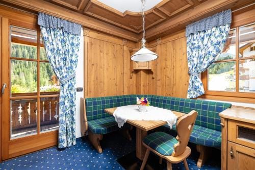 Chalet Barbara Hotel in Trentino-South Tyrol